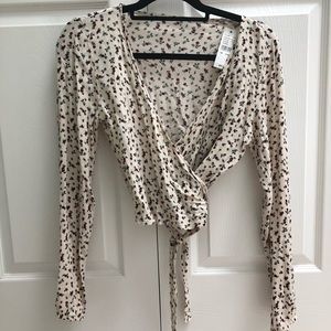 Brandy Melville wrap top